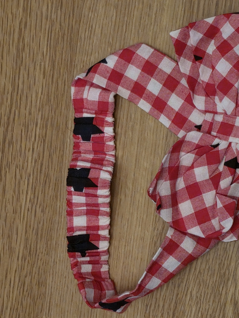 Cat & Jack Red and White Gingham Baby Romper with Black Star Accents 6-9M - Picture 10 of 12